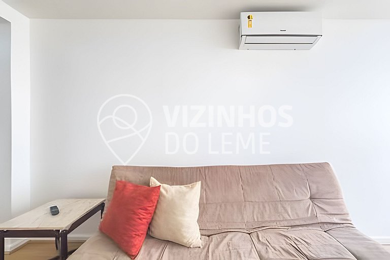 Vista parcial para o mar em apt. aconchegante