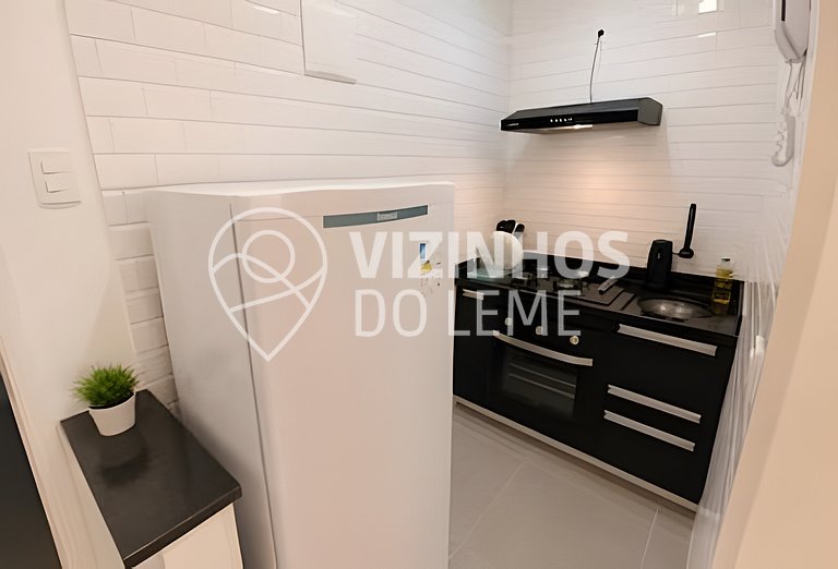 Leme a 20m da Praia | Conforto, Ar e Wi-Fi