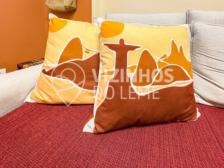 Calmarias Studio 1 Min from Leme Beach