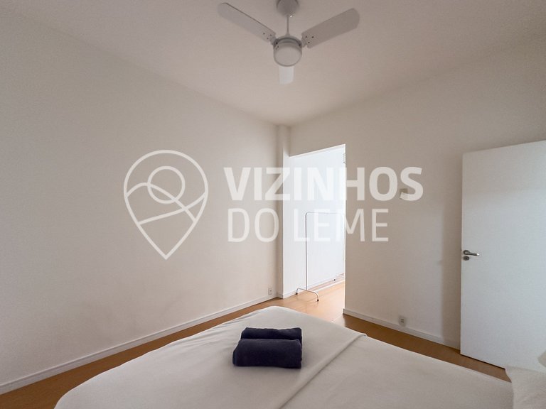 Quiet 2-Bedroom Between Leme and Copacabana