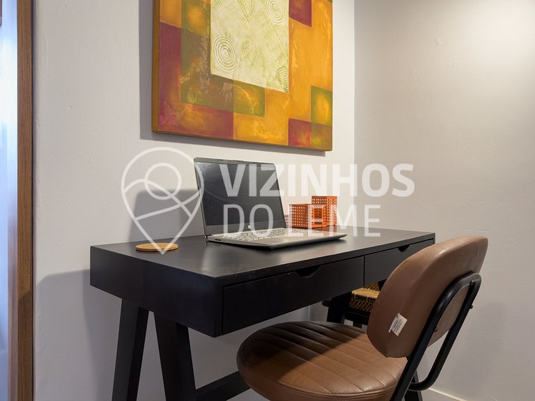 Loft reformado e silencioso a 5 min da praia