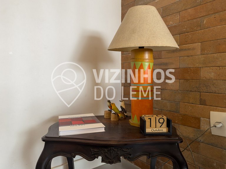 Loft reformado e silencioso a 5 min da praia