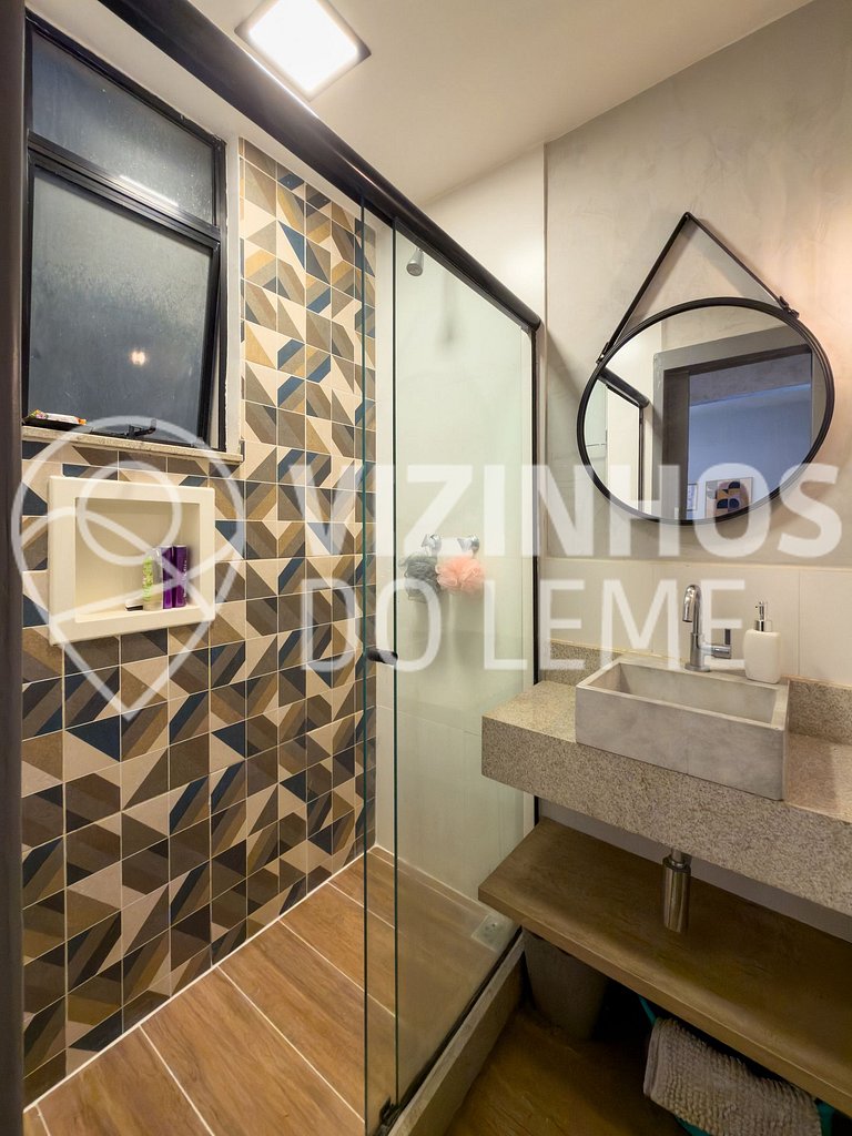 Renovated quiet loft 5 min from Copacabana beach