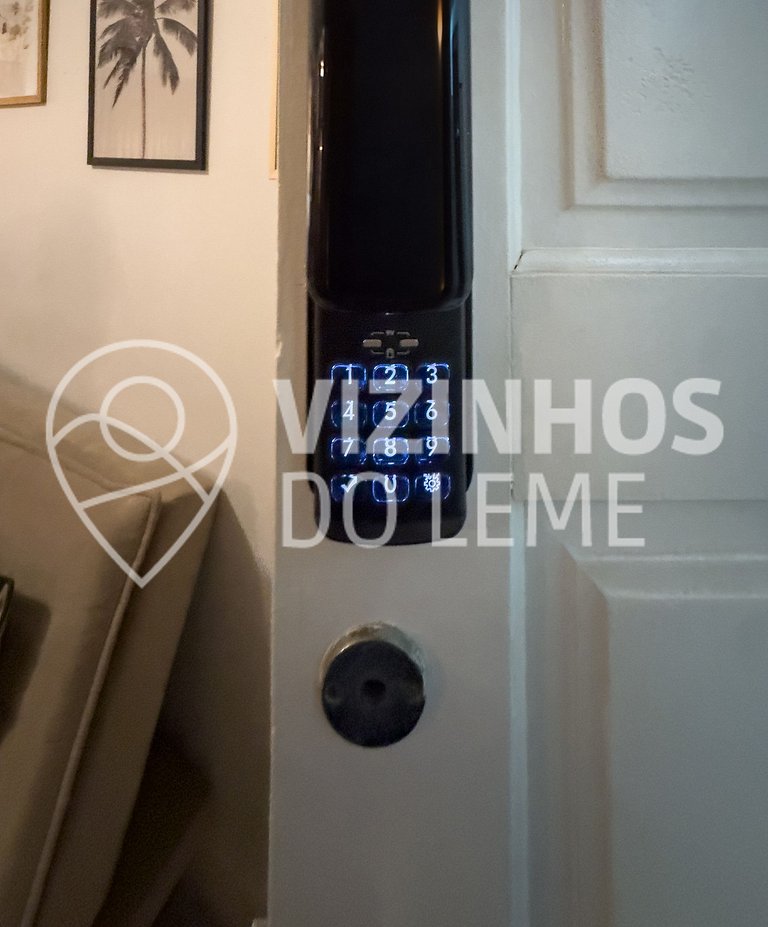 Renovated quiet loft 5 min from Copacabana beach