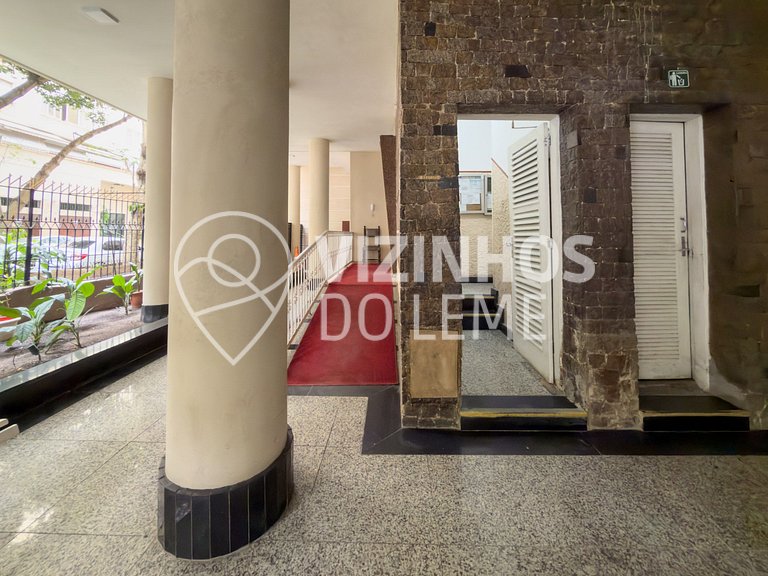 Renovated quiet loft 5 min from Copacabana beach