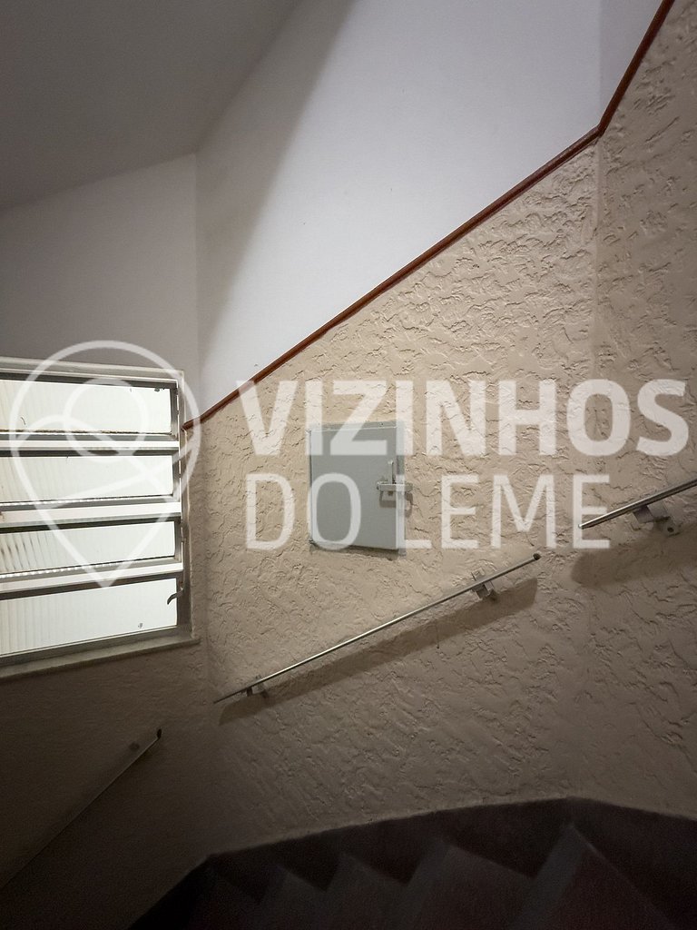 Renovated quiet loft 5 min from Copacabana beach